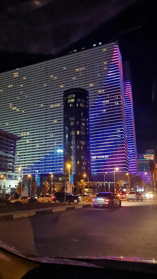 Hotel Orbi City Sea Horizon باتومي